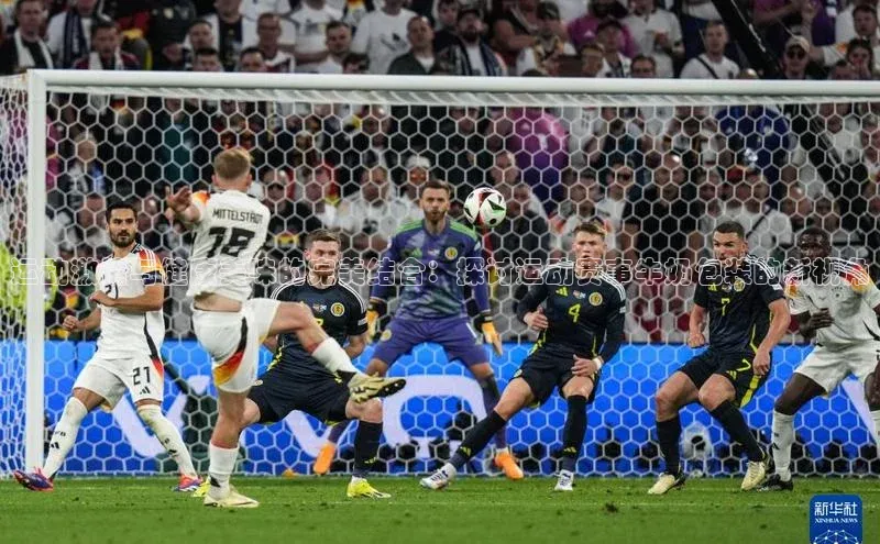 运动激情与健康美味的完美结合：探讨运动赛事牛奶包装的新视角